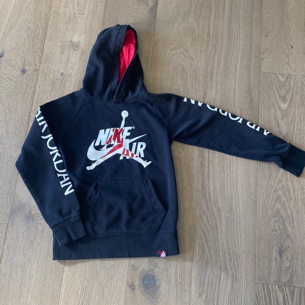Boys Nike Jordan hooded sweatshirt